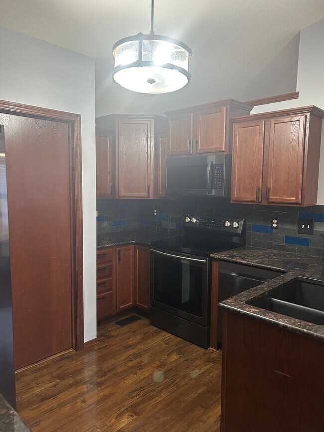 Photo - 2918 N Emerson St