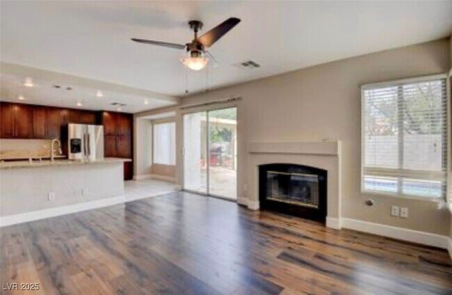 Photo - 340 Abbington St