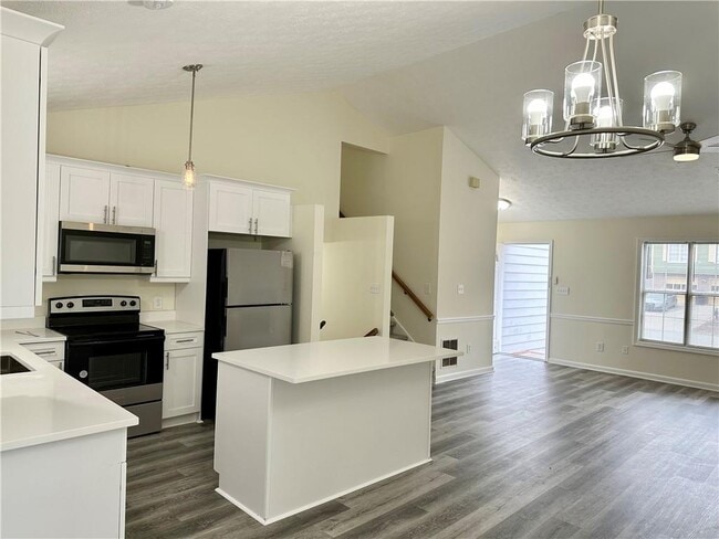 Photo - 60 Bacchus Dr