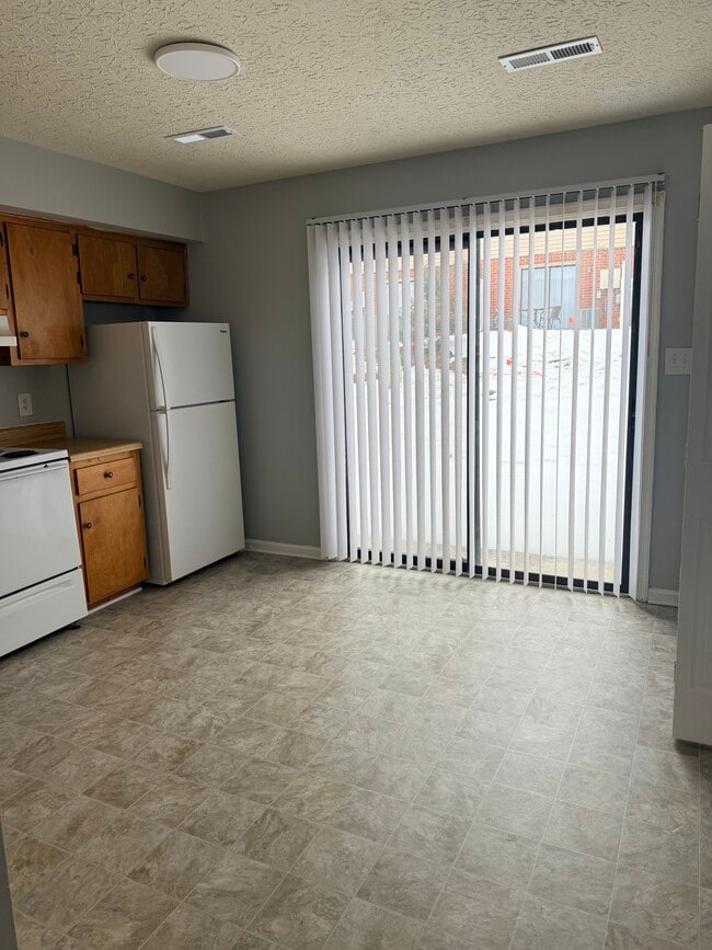 Photo - 15 Ferguson Dr