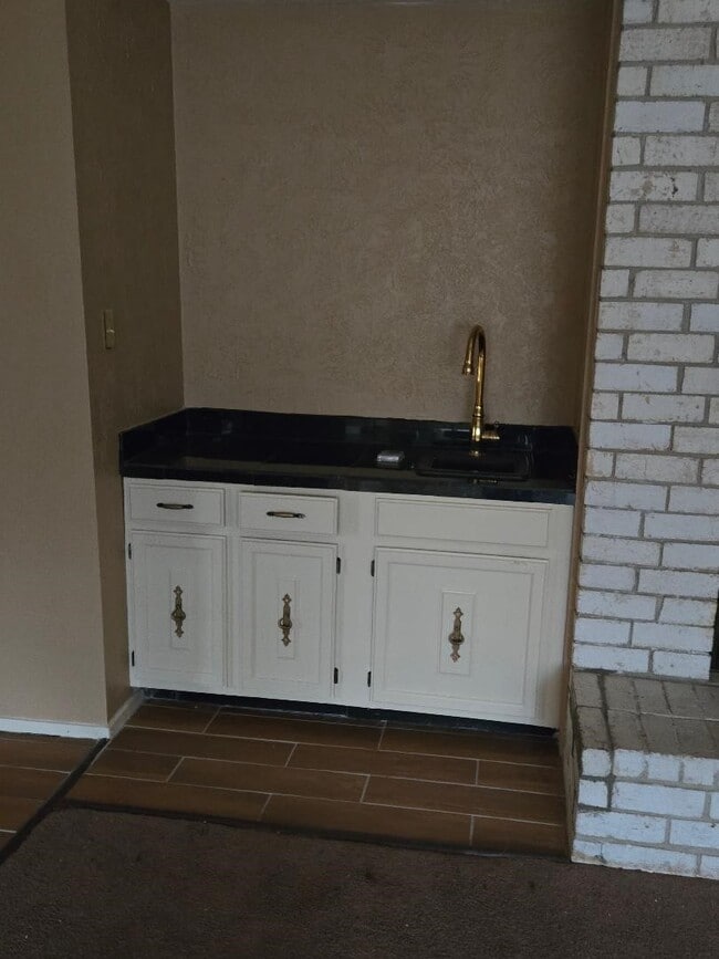 Photo - 8526 Quailcrest Dr