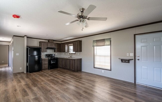 127 Hubert Blvd