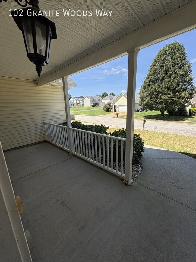 Photo - 102 Granite Woods Way