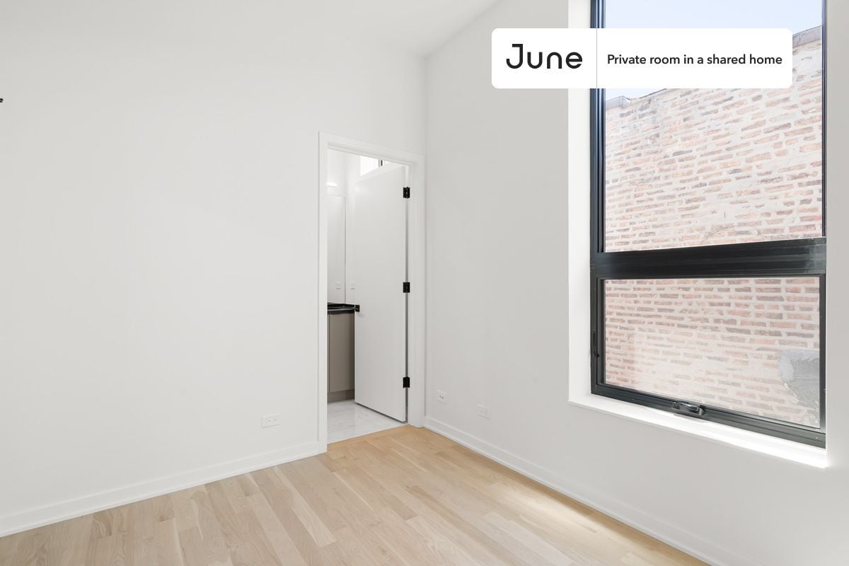 Private bedroom in 4 bed/3 bath Home - Private bedroom in 4 bed/3 bath Home