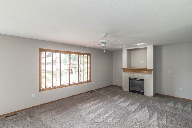Photo - FANTASTIC LOCATION!! 3 Bed, 2.5 Bath Home in Waukee