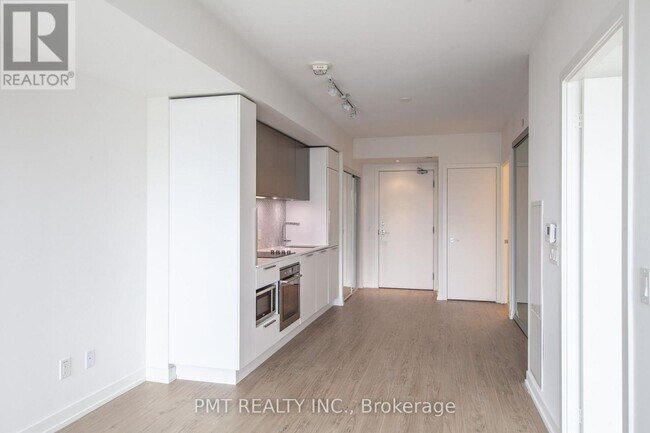 Photo - 85 Wood St Unit 1610