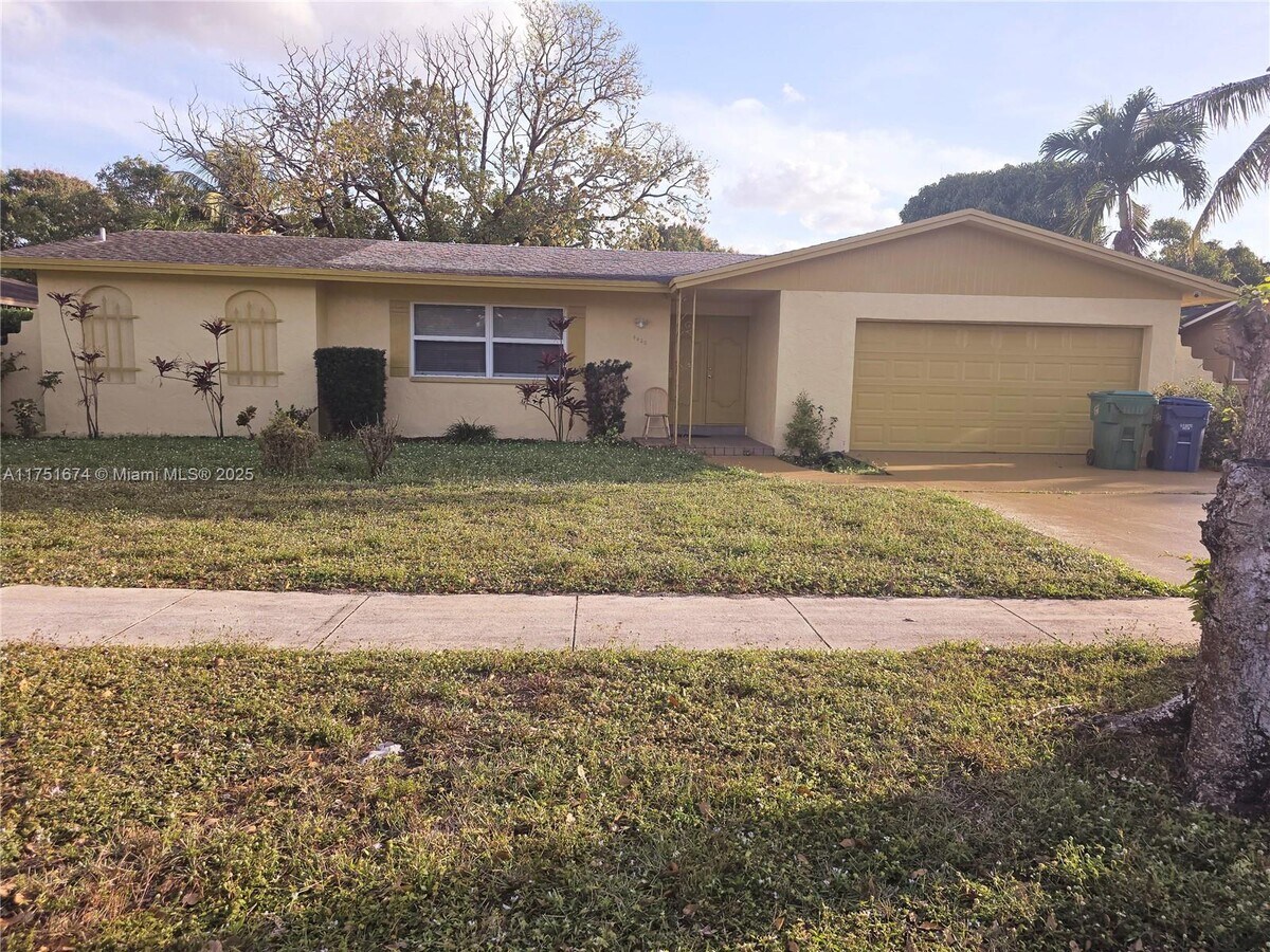 Photo - 4420 NW 15th St House