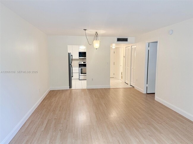 Photo - 1400 St Charles Pl Unit 314