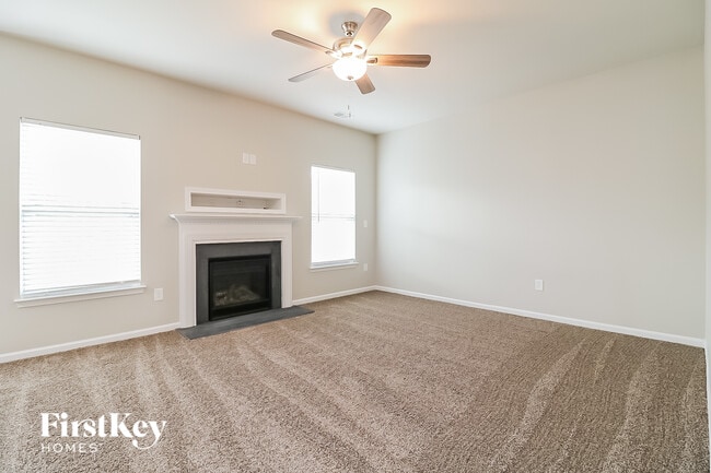 73 Mystery Hill Ct