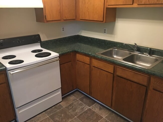 Photo - 1239 S Brook St Unidad 2