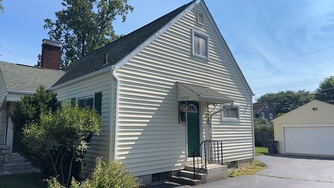 Photo - 3 Bed, 1.5 Bath Single Family Home - Upper Arlington, OH