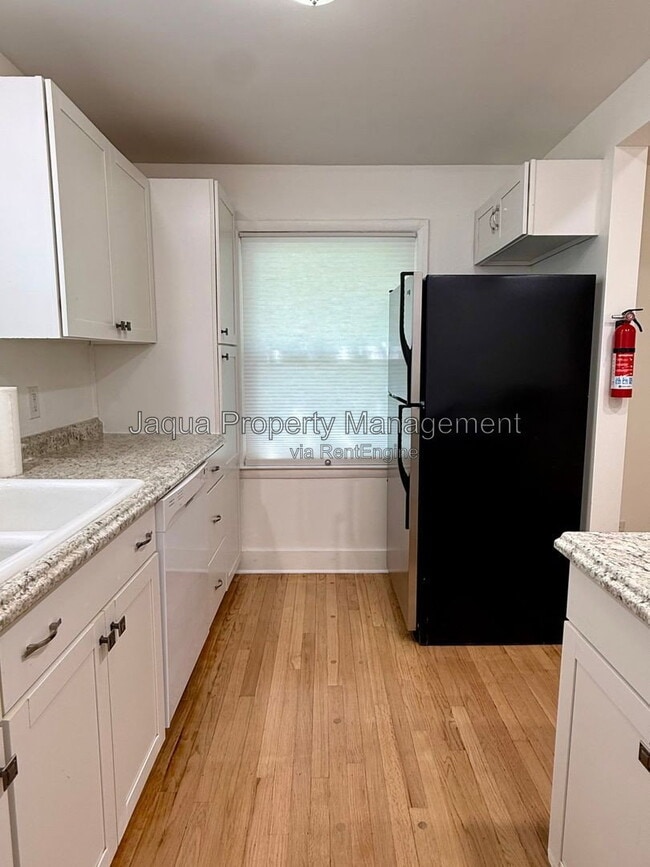 3513 Portage Street Unit 1