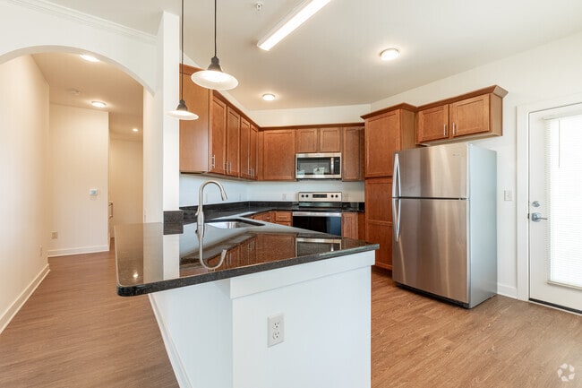 Cadence- 3BR, 2BA