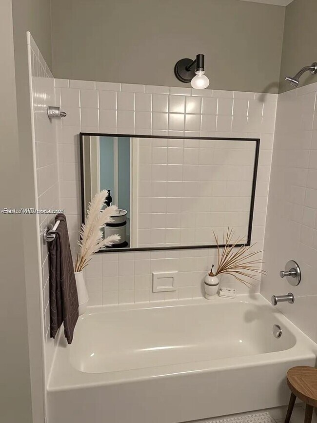 Photo - 601 Lyons Rd Unit 7203