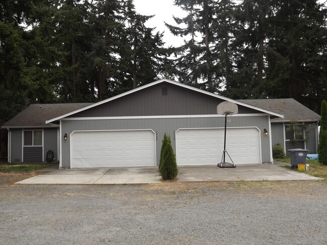 Building Photo - B132-20 Unit b132-20