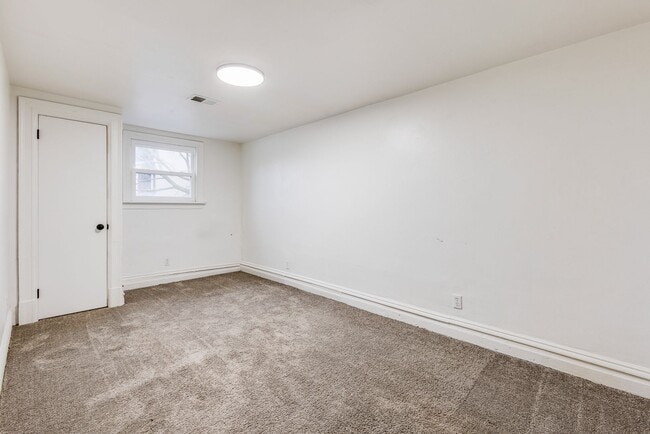 Photo - 1533 Arlington Ave Unit Basement