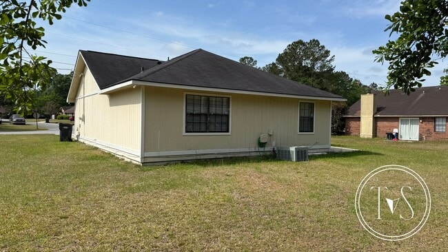 Photo - 193 Hunters Branch Dr