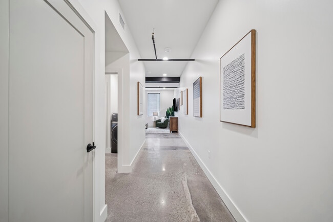 Photo - The Beacon Building