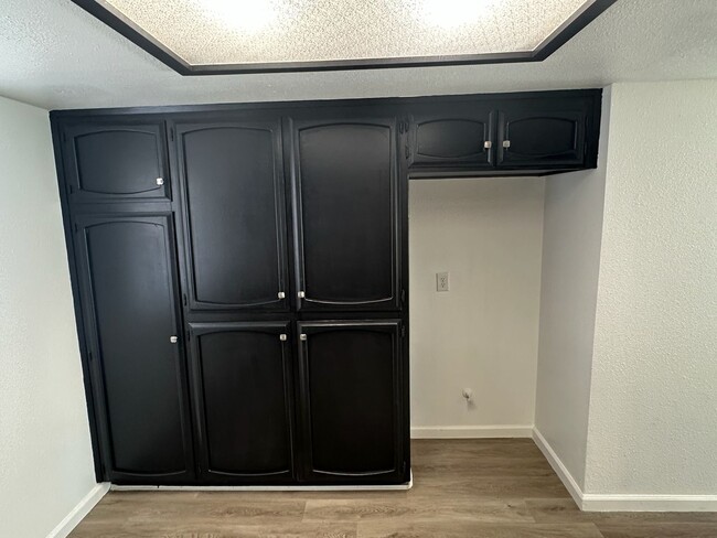 Photo - 1532 S Linwood St Unit 1532
