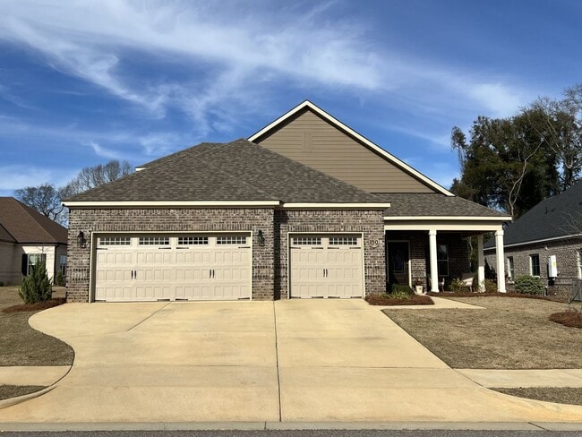 Building Photo - Available July 1, 2026!