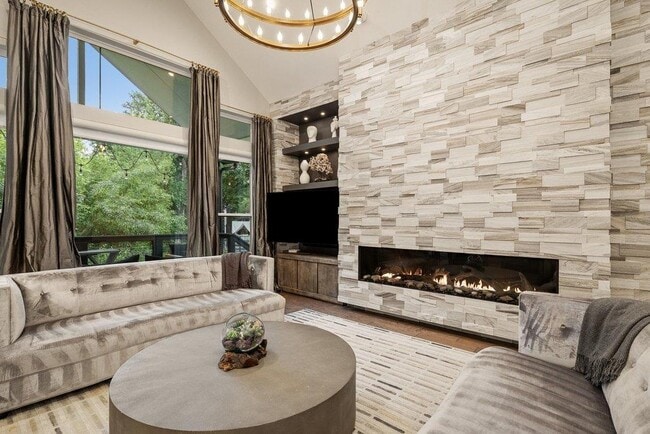 Photo - 3018 Sunridge Dr