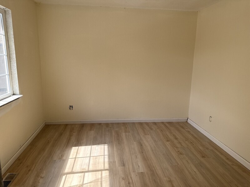 Photo - 1826 Monterey Rd