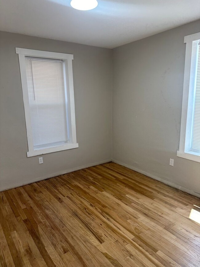 Photo - 3 bedroom 1 bath house