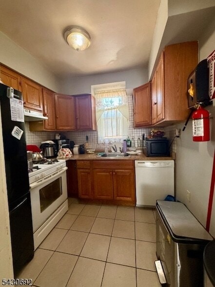 Photo - 15 Hayes Ave