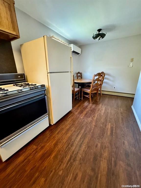 Photo - 1773 Casper Ave