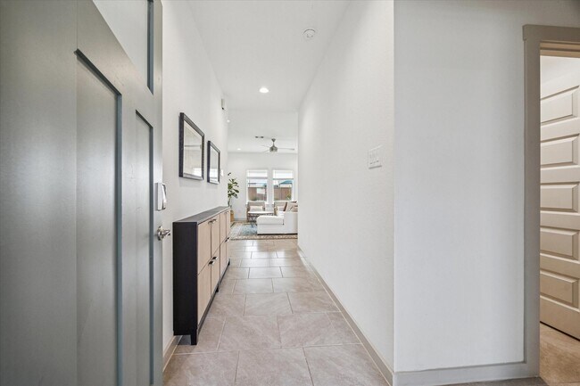 Photo - 3814 Sparkman Ln