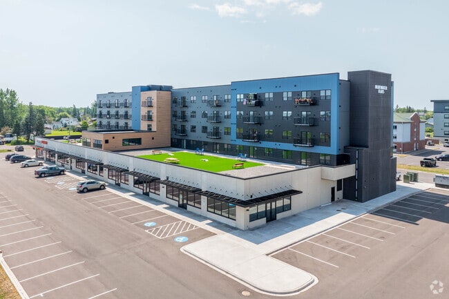 Building Photo - Bluewater Flats Rental