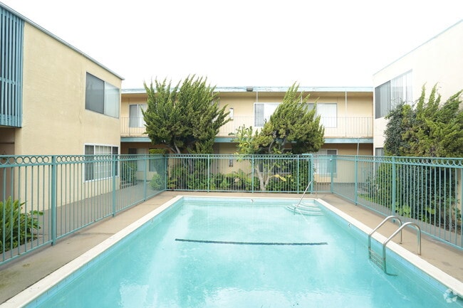 Photo - 4737 Artesia Blvd.