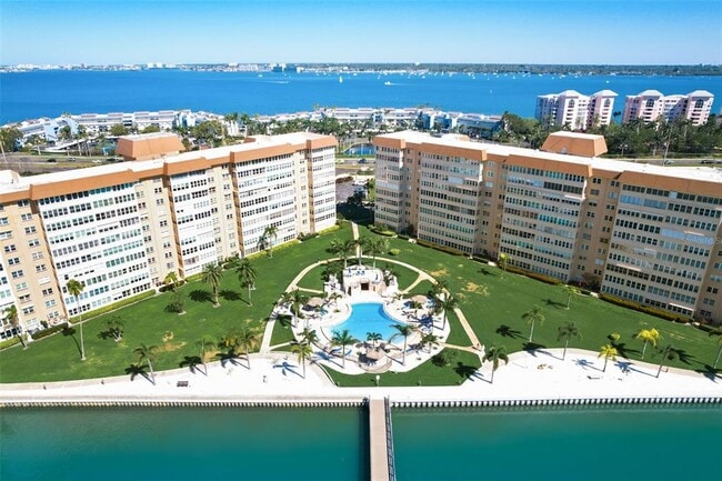 Photo - 5108 Brittany Dr S Condo Unit 205