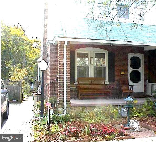 Building Photo - 8 E Jefferson St Rental