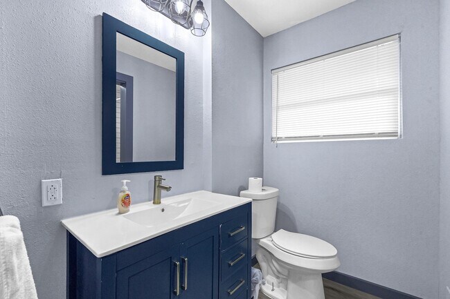 Photo - 11103 Greenwillow Dr