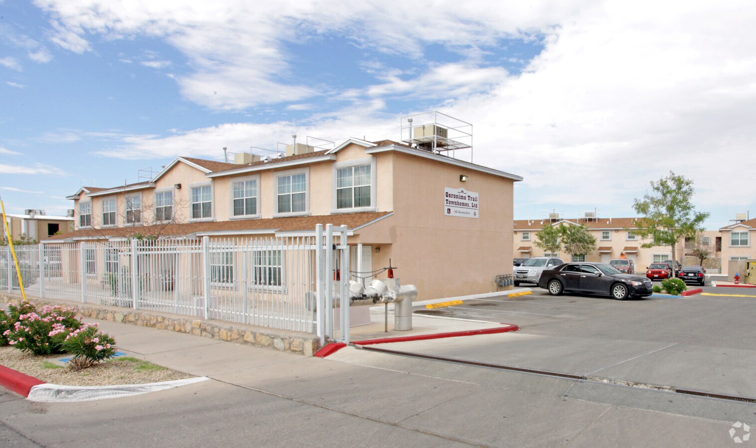 Geronimo Trail Townhomes, LTD - Geronimo Trail Townhomes, LTD