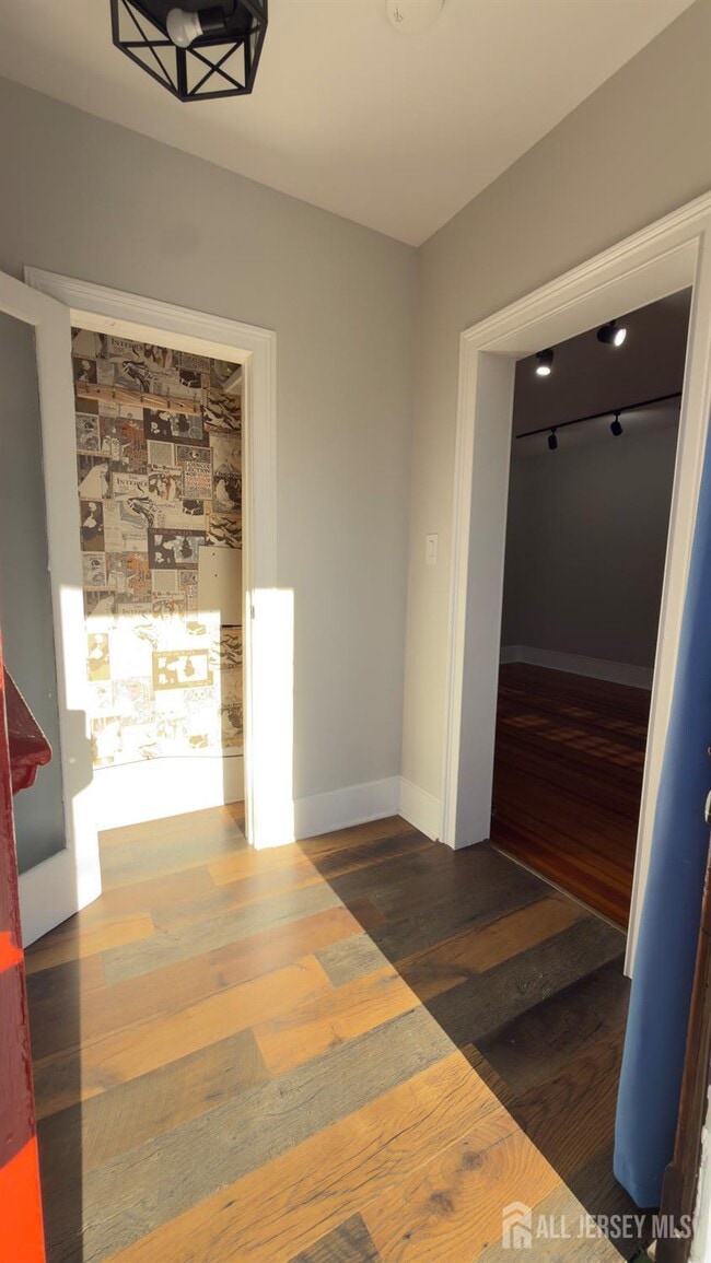 Photo - 55 Suydam St Unit 1