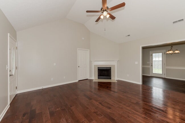 Photo - 3218 Barksdale Cir