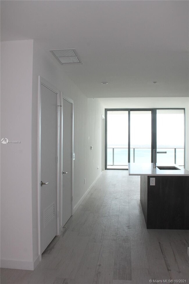 Photo - 480 NE 31st St