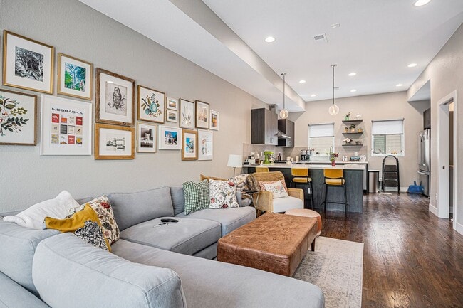 3120 W 29th Ave