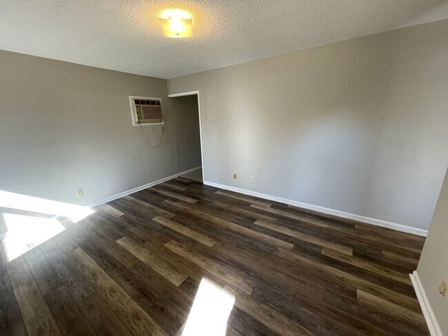 Photo - SHJ134-508 Blanton Street Unidad 508 Blanton  D