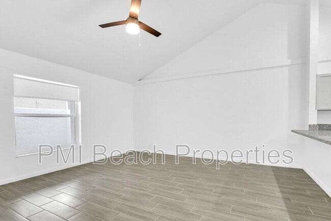 Building Photo - 13729 Yarmouth Dr Rental