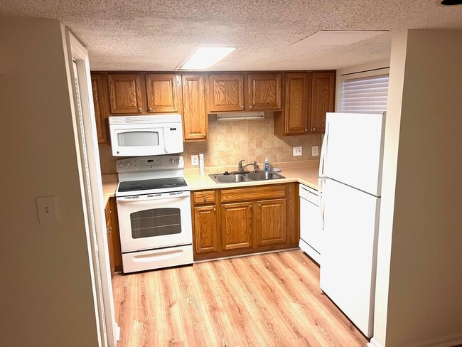 Photo - 6703 Jefferson Pl