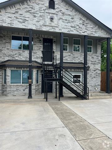 Building Photo - 2311 Vagas St Rental