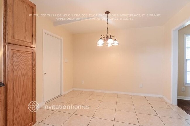 Photo - 1720 Darlington Dr