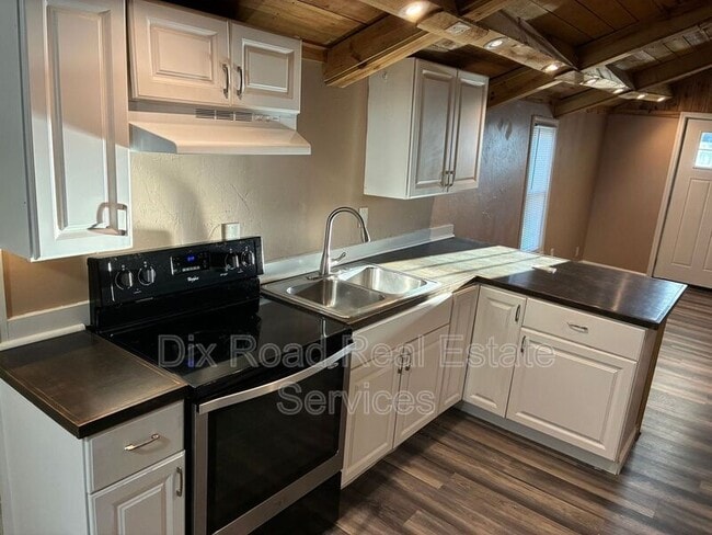 Photo - 2121 Culver Ave