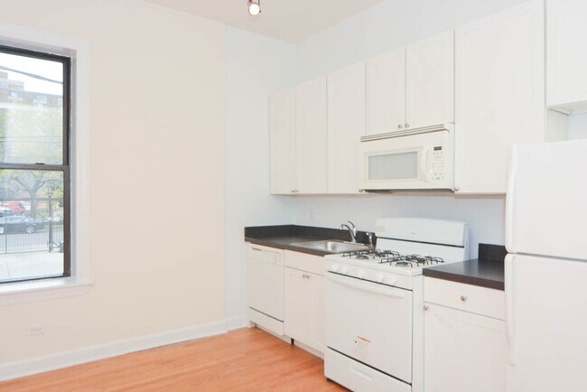 Photo - 4715 N Sheridan Rd Unidad N31