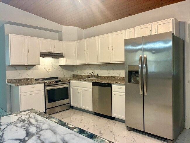 Photo - 3630 SW 46th Ave