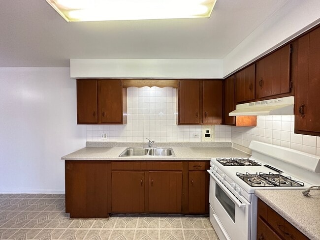 Photo - 430 Stevens Dr Unit 401
