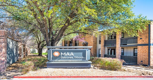 Photo - MAA Balcones Woods